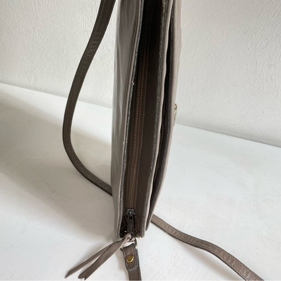 ETIENNE AIGNER Vintage Leather Bag Zipper Greige Taupe Minimalist - Picture 13 of 16